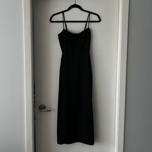 BNWT Aritzia Wilfred Magdalena Satin Dress